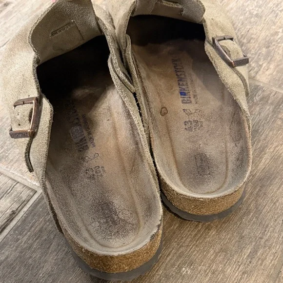 Men’s Birkenstock Clogs - Picture 3 of 3